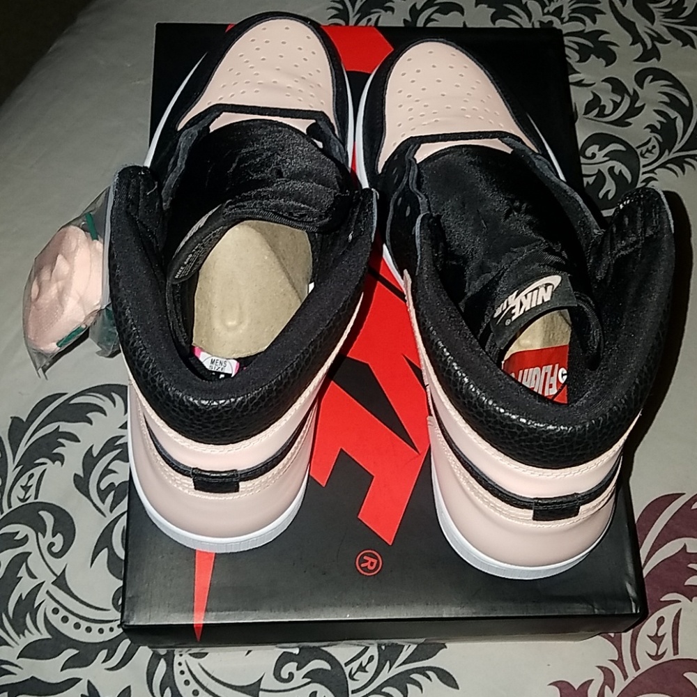 Jordan 1 - Picture 5 of 5